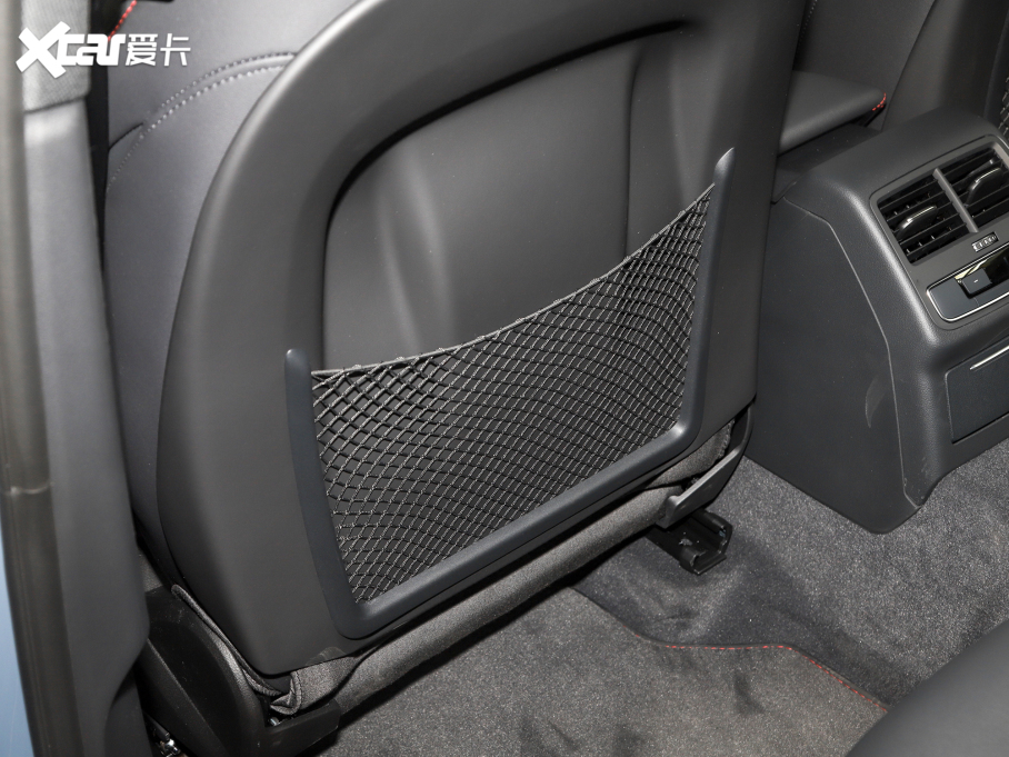 2022?yun)WA4L 40 TFSI quattro RS׼ȼ