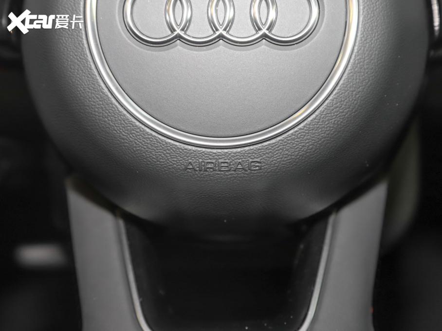 2022��W��A4L 40 TFSI quattro RS�׼�ȼ����