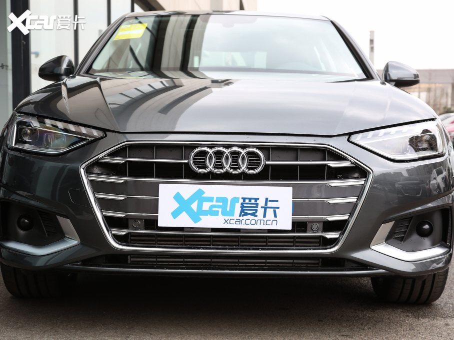 2022?yun)WA4L 40 TFSI A