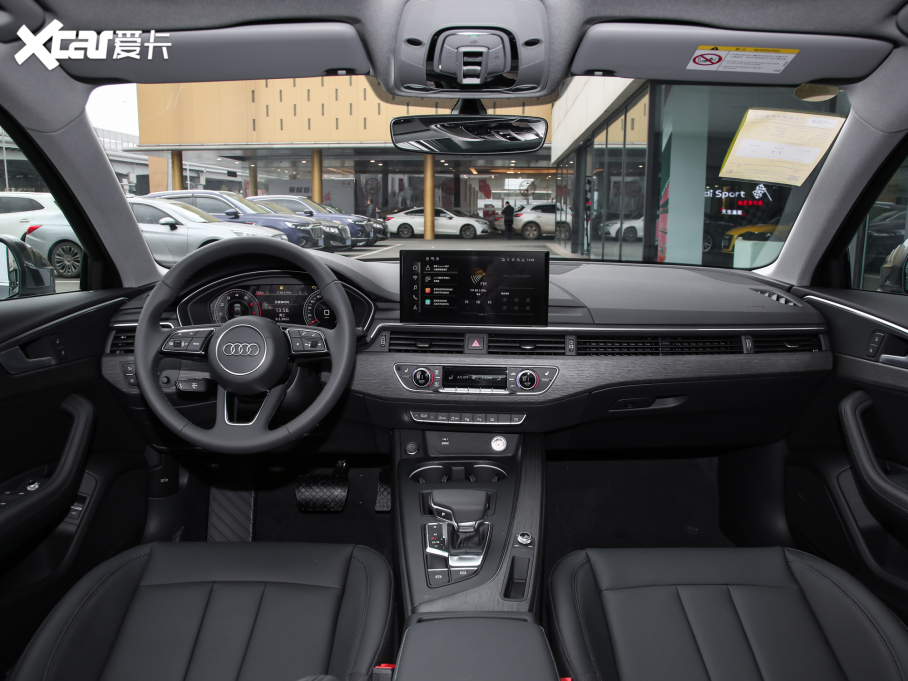 2022?yun)WA4L 40 TFSI A