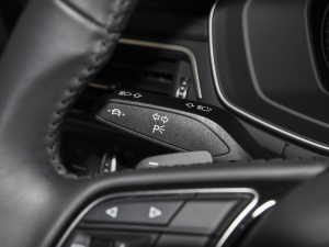 202245 TFSI quattro xӸ п؅^