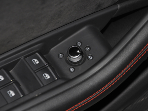 202245 TFSI quattro xӸ п؅^