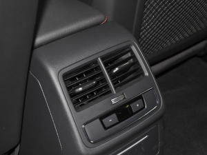 202245 TFSI quattro xӸ п؅^