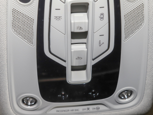 202240 TFSI r п؅^(q)