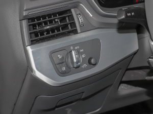 202240 TFSI AӸ п؅^