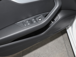 202235 TFSI rЄӸ ǰTg