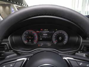 202235 TFSI rЄӸ п؅^