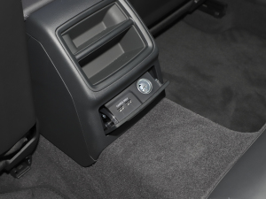 202235 TFSI r(sh)Є(dng) п؅^(q)