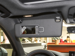 202240 TFSI quattro RS׼ȼ ꖰ壨