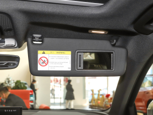 202240 TFSI quattro RS׼ȼ ꖰ壨ң