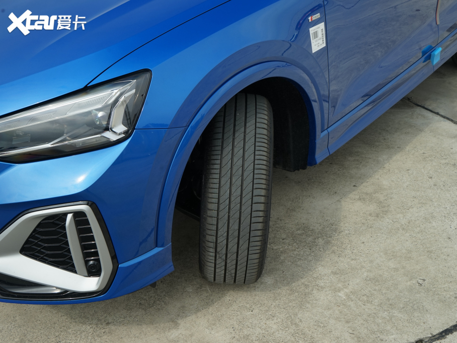 2022WQ2L 35 TFSI AӸ