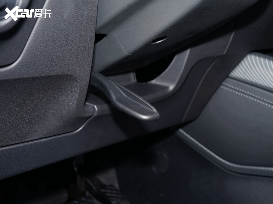 2022WQ2L 35 TFSI AӸ