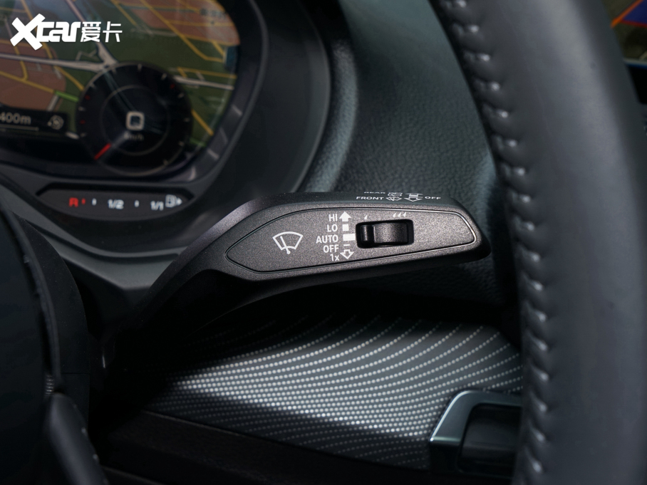 2022WQ2L 35 TFSI AӸ