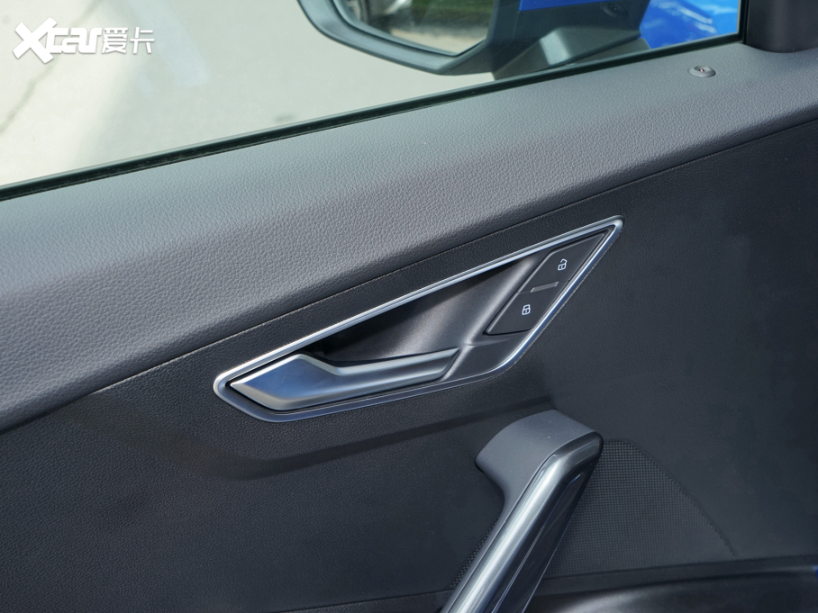 2022WQ2L 35 TFSI AӸ