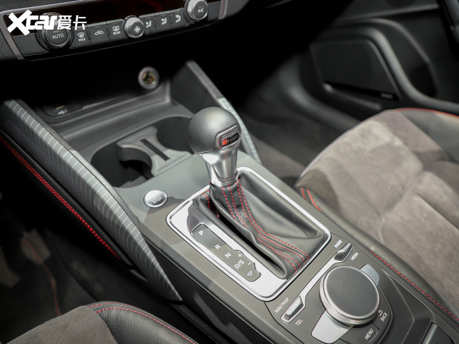 2022?yun)WQ2L 35 TFSI RS׼ȼ