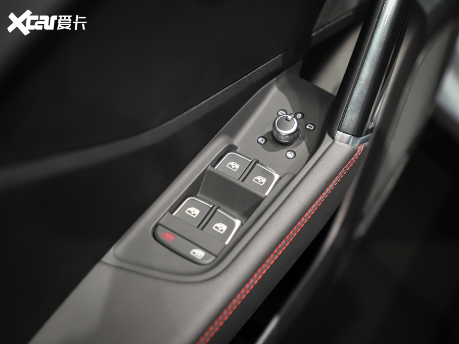 2022?yun)WQ2L 35 TFSI RS׼ȼ