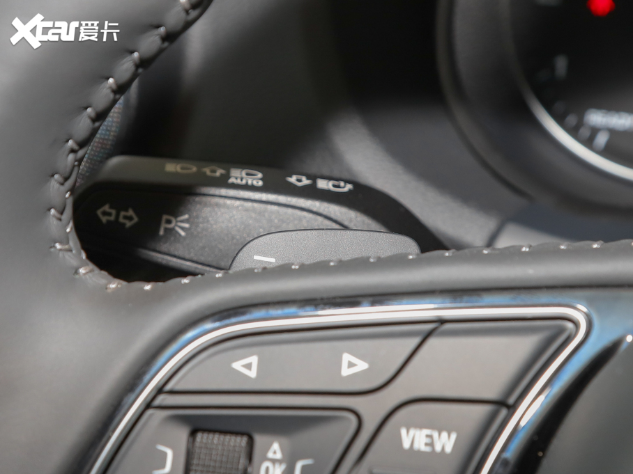 2022WQ2L 35 TFSI Mȡ