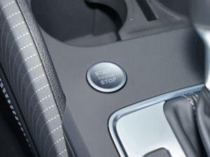 202235 TFSI AӸ п؅^