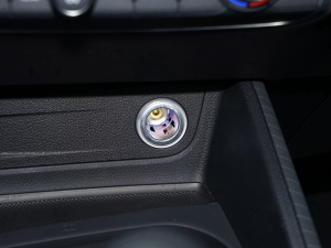 202235 TFSI AӸ п؅^