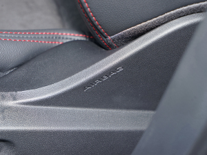 202235 TFSI AӸ п؅^