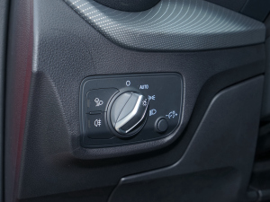 202235 TFSI r п؅^(q)