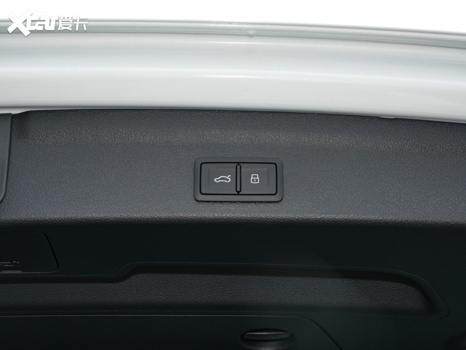 2022WQ3 35 TFSI rЄӸ