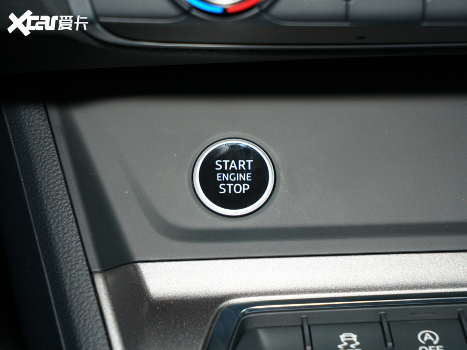 2022��W��Q3 35 TFSI �r�ЄӸ���