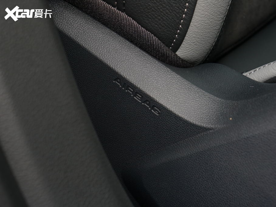 2022��W��Q3 35 TFSI �r�ЄӸ���