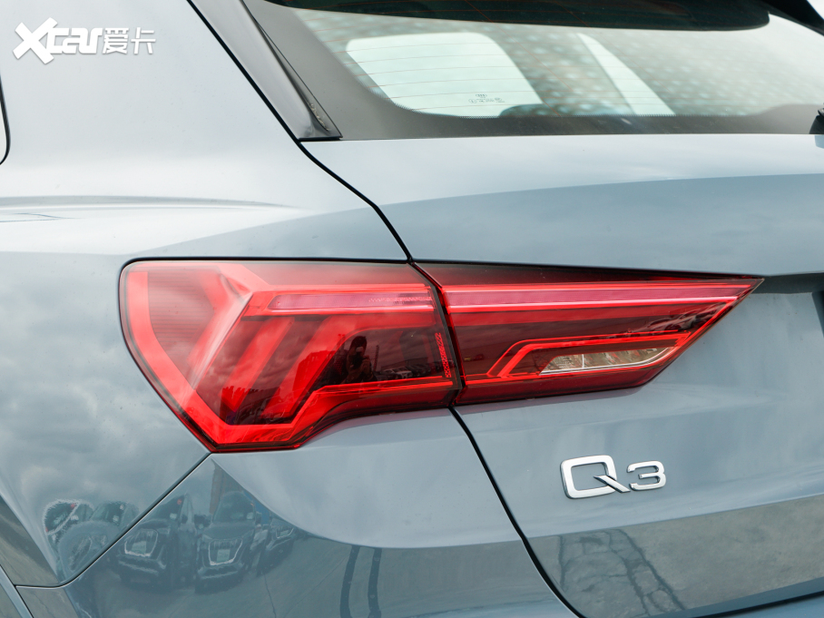 2022?yun)WQ3 40 TFSI RS׼ȼ