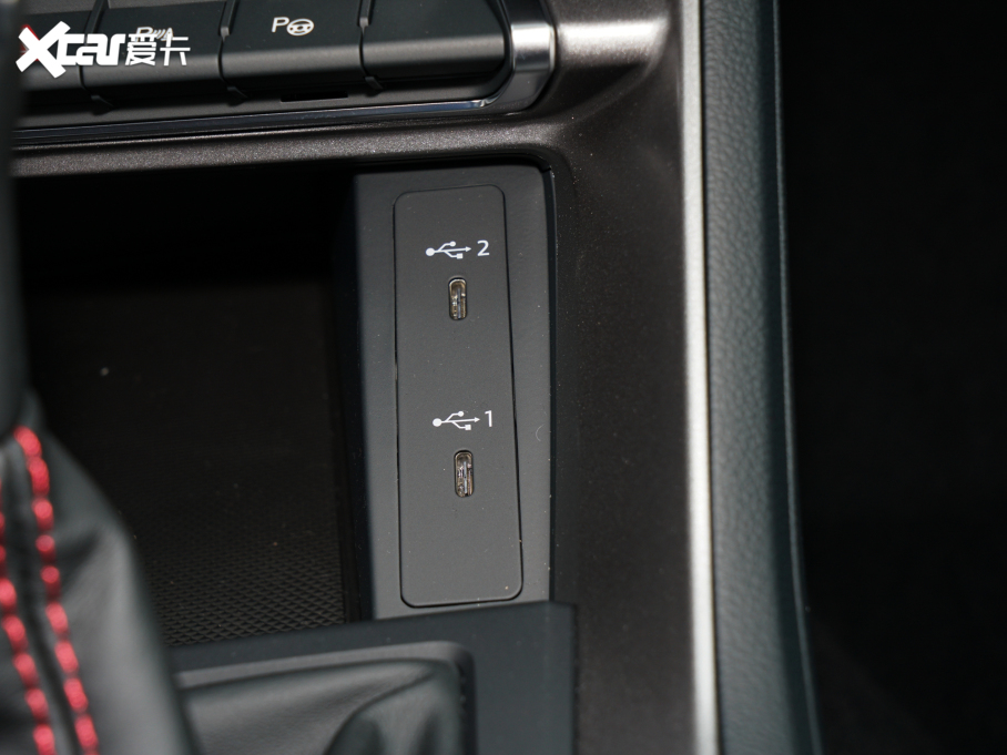 2022?yun)WQ3 40 TFSI RS׼ȼ