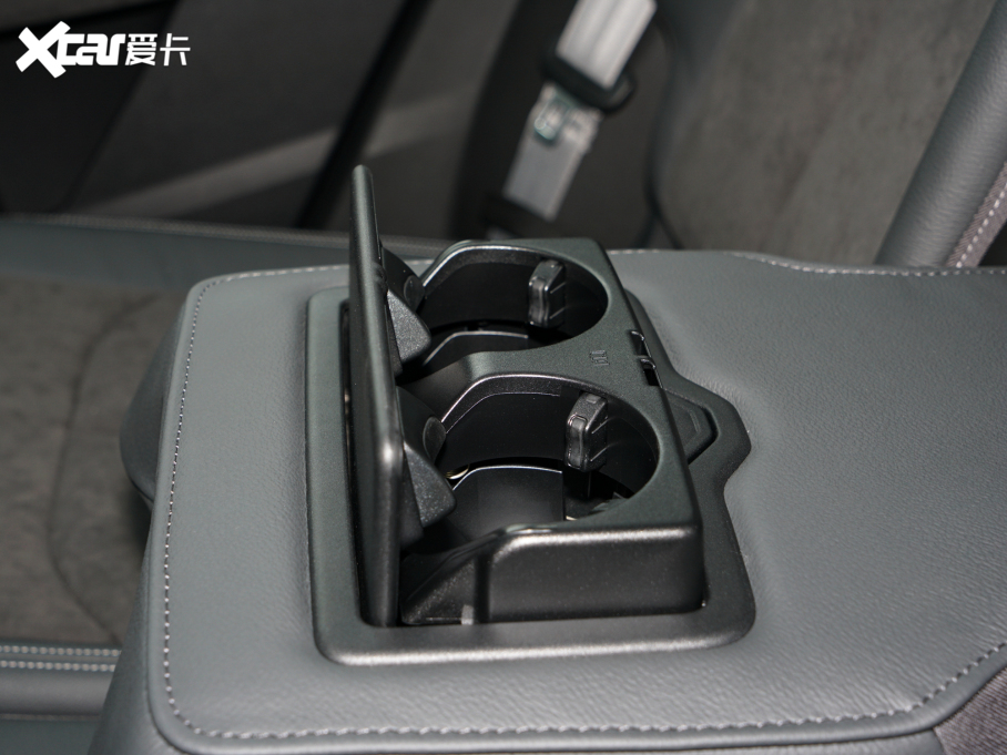 2022WQ3 40 TFSI rЄӸ