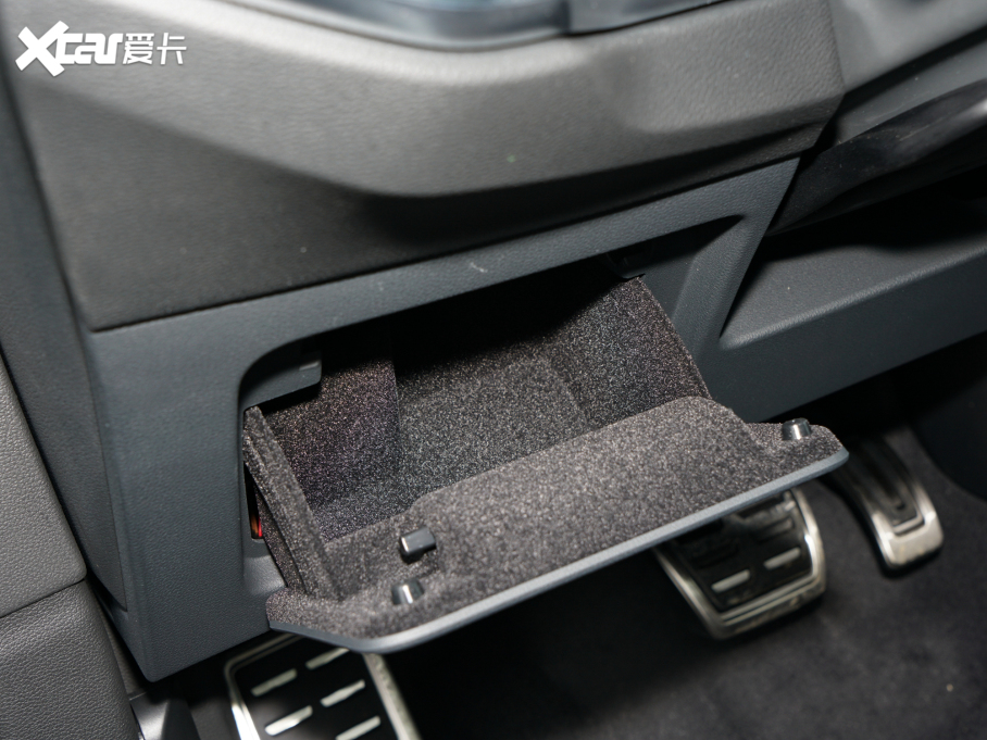 2022��W��Q3 40 TFSI �r�ЄӸ���