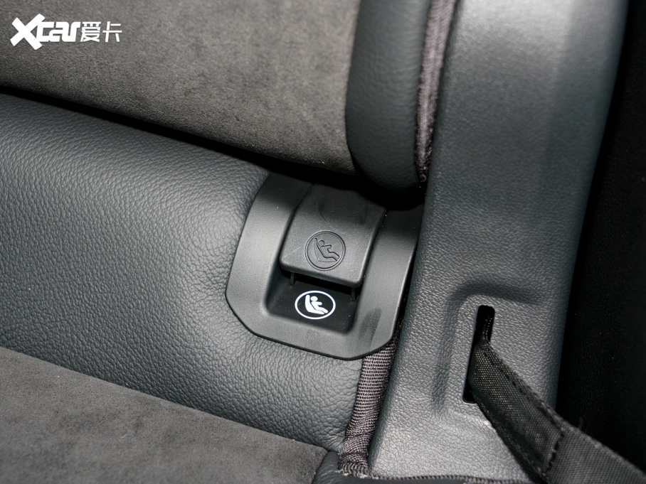 2022��W��Q3 40 TFSI �r�ЄӸ���