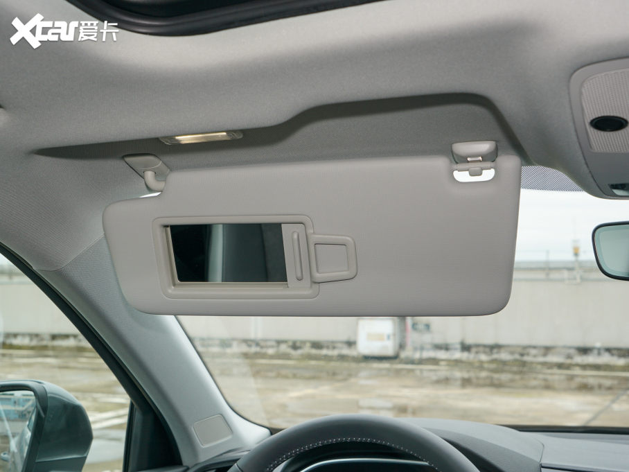 2022WQ3 40 TFSI rЄӸ