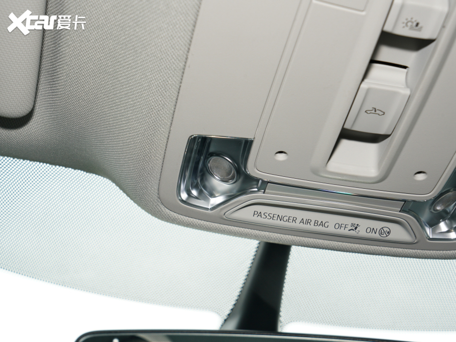 2022WQ3 40 TFSI rЄӸ