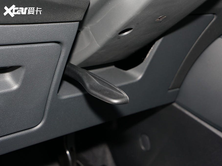 2022��W��Q3 40 TFSI �r�ЄӸ���