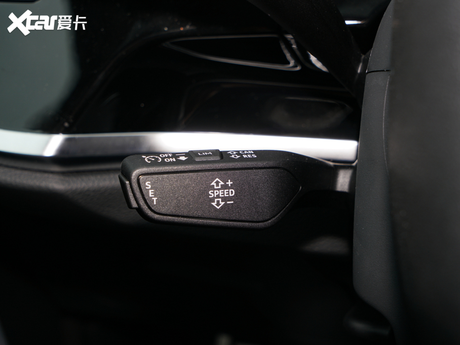 2022��W��Q3 40 TFSI �r�ЄӸ���