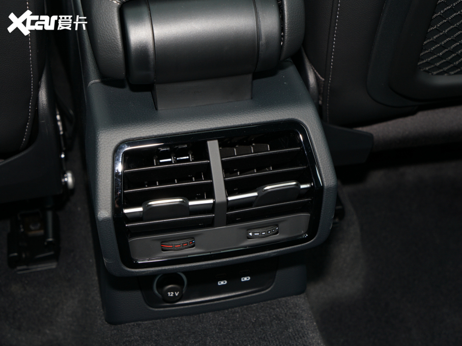 2022��W��Q3 40 TFSI �r�ЄӸ���