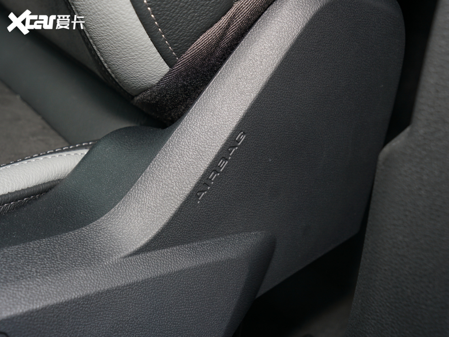 2022WQ3 40 TFSI rЄӸ