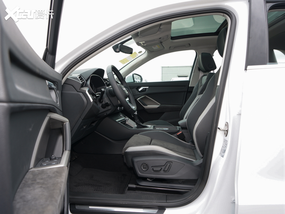 2022��W��Q3 35 TFSI �Mȡ�Ӹ���