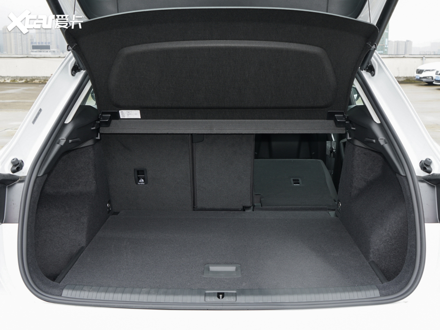 2022��W��Q3 35 TFSI �Mȡ�Ӹ���