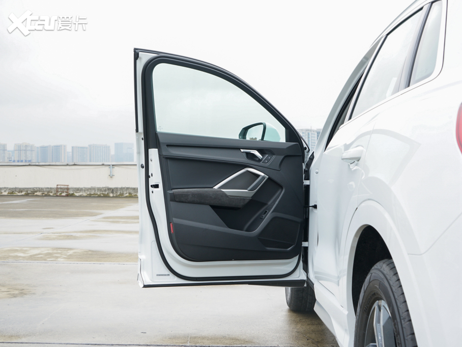 2022��W��Q3 35 TFSI �Mȡ�Ӹ���