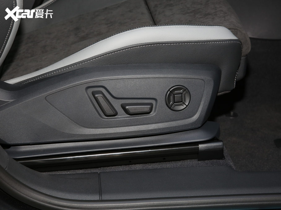 2022WQ3 45 TFSI rЄӸ