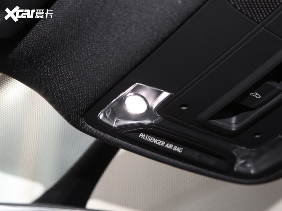 2022��W��Q3 45 TFSI ���(q��)�r�ЄӸ���