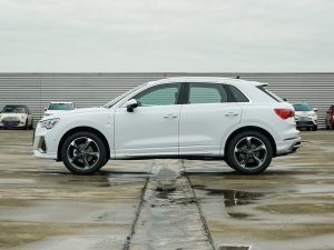 2022款35 TFSI 时尚动感型 整体外观