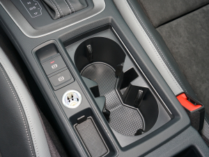 202235 TFSI r(sh)Є(dng) g