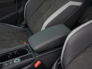 202235 TFSI r(sh)Є(dng) g