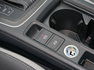 202235 TFSI rЄӸ п؅^