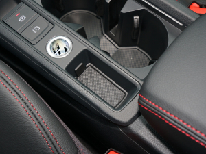 202240 TFSI RS׼ȼ g