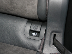 202240 TFSI RS׼ȼ g